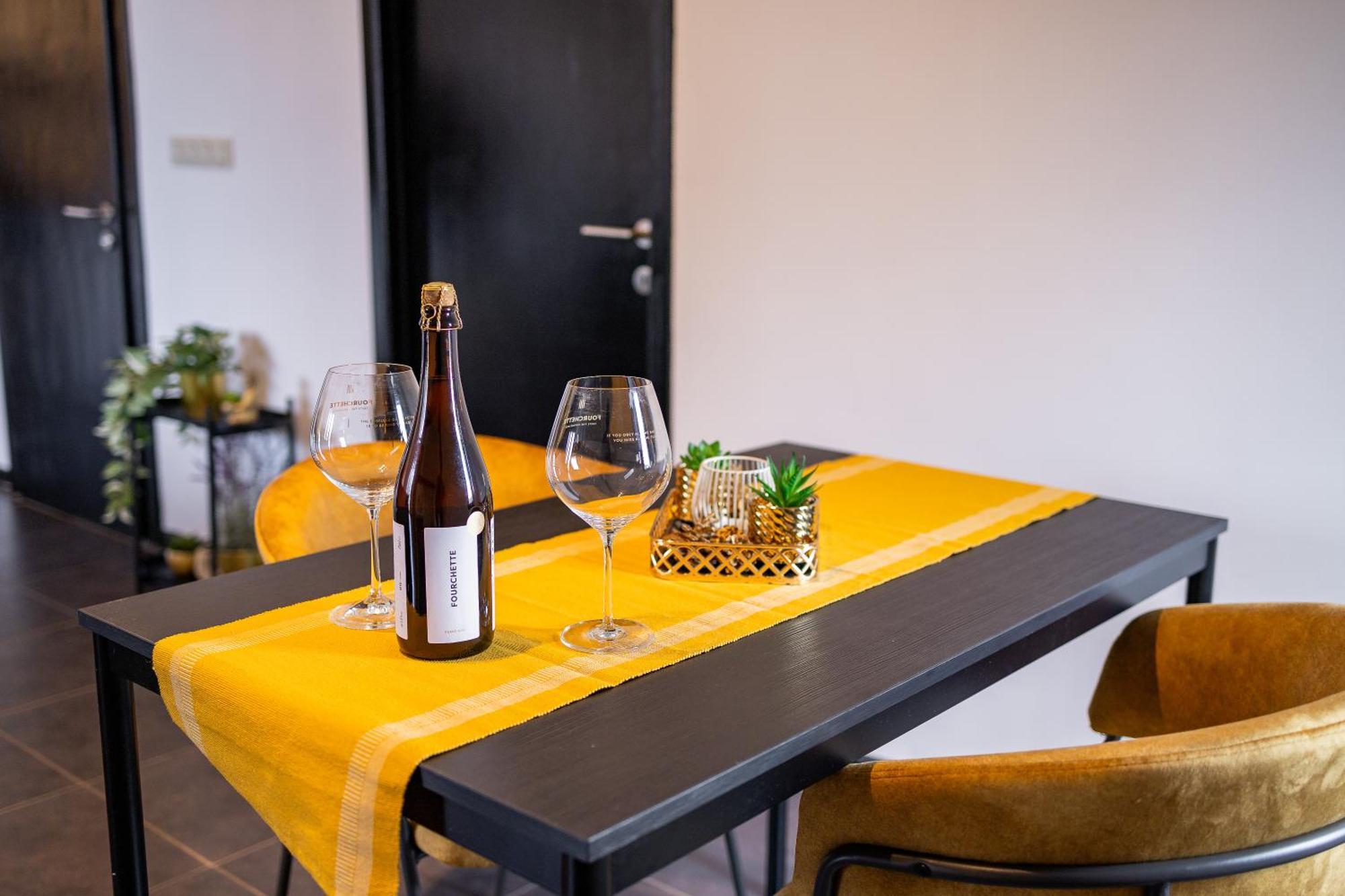 Appartementen The Place 2 Beer Bullange Exterior foto